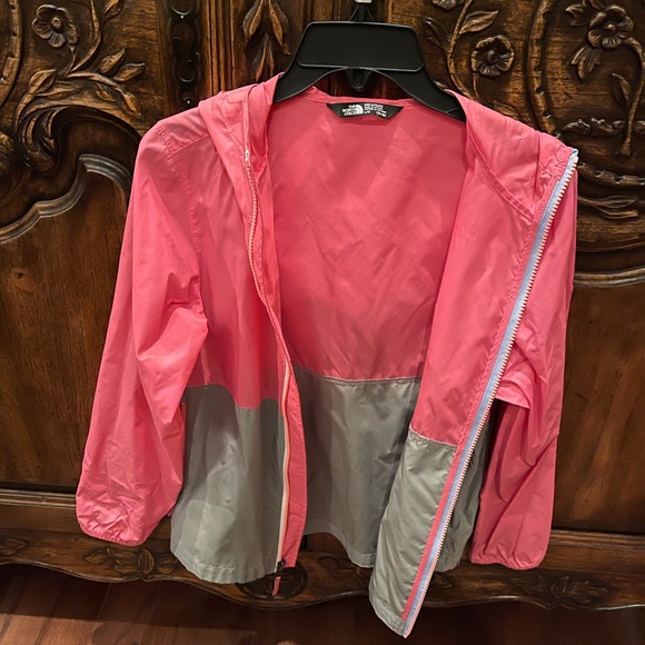 The North Face Hooded Wind Jacket - Picture 4 of 4